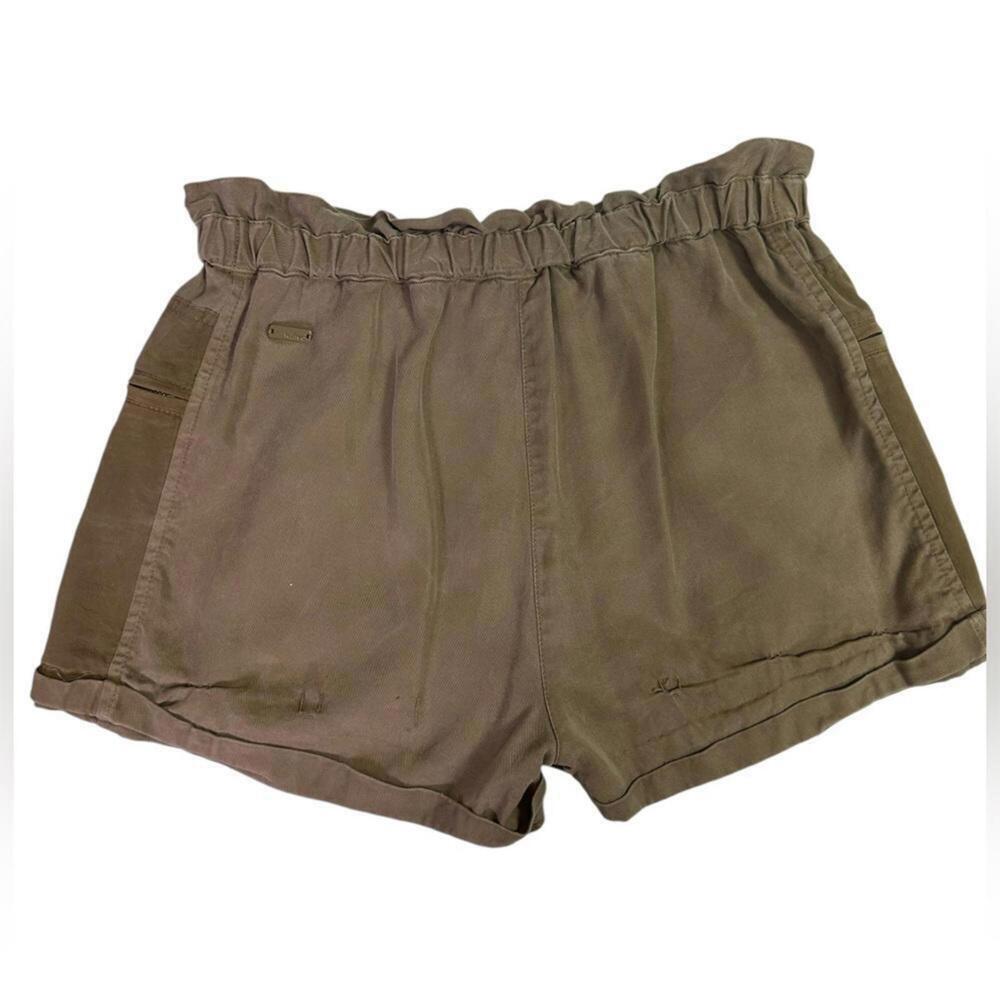 Aritzia l Wilfred Casual Silk Blend Shorts 4 - Picture 2 of 9
